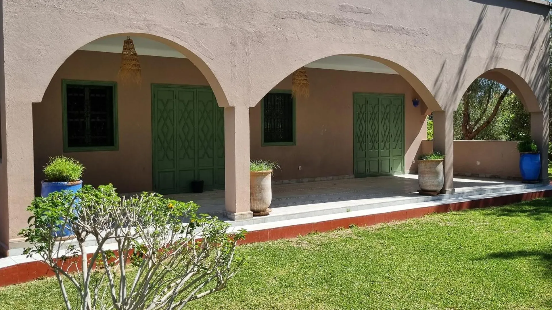 Riad Les Deux Citronniers Marrakesh Guest house